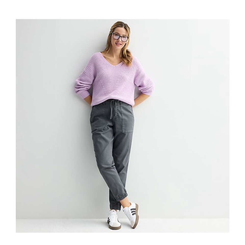 Women's Sonoma Goods For Life® Mixed Stitch
V-Neck Sweater